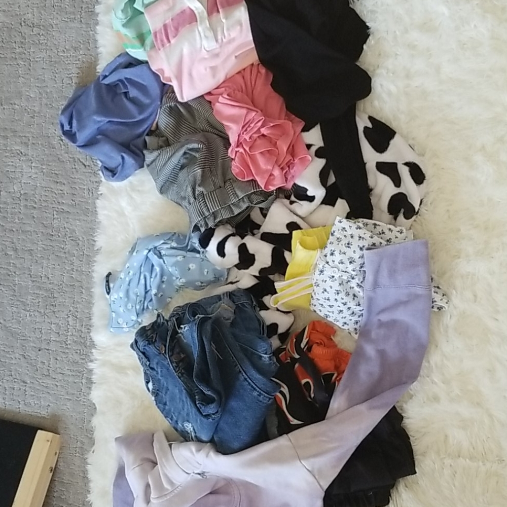 Large bundle of girls clothes